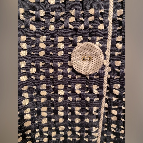 Stunning Cynthia Steffe Skirt - Picture 4 of 6